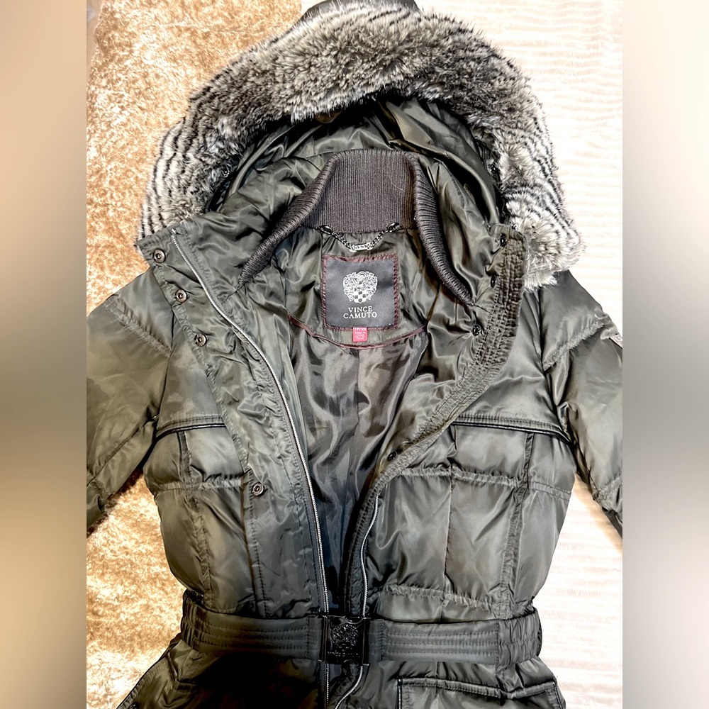VINCE CAMUTO PUFFER JACKET - Picture 2 of 10